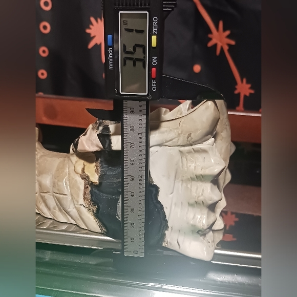 Volcano Agate Dragon Head - Picture 15 of 15